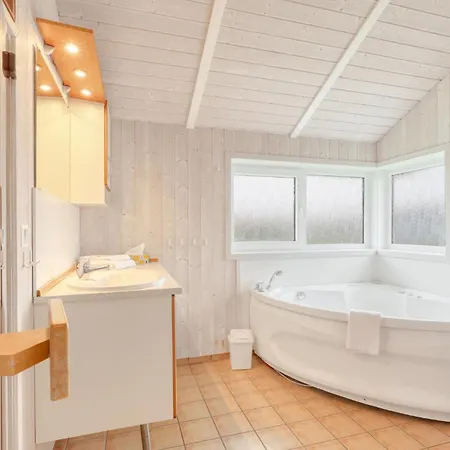 Holiday home Strandblick 8